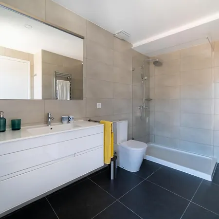 Blue By The River 4 - Unique Penthouse Duplex With A View Lisboa