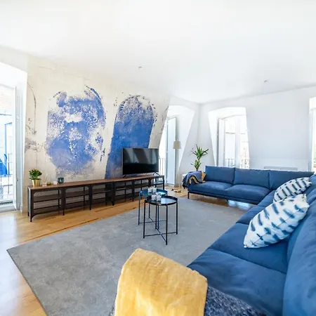 Blue By The River 4 - Unique Penthouse Duplex With A View