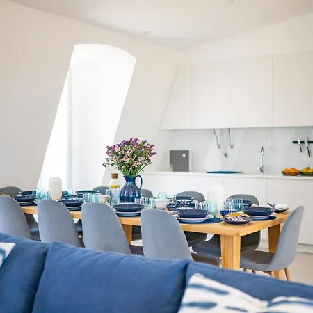 Blue By The River 4 - Unique Penthouse Duplex With A View Lisboa